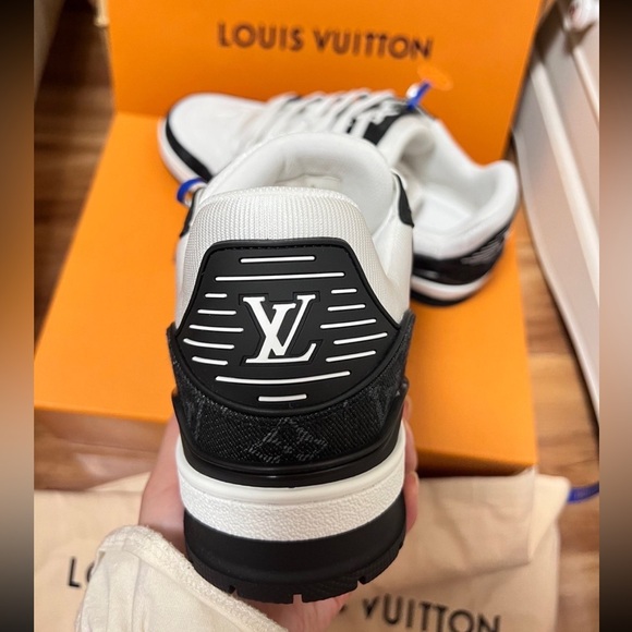 Louis Vuitton Black and White Sneakers Sneakers